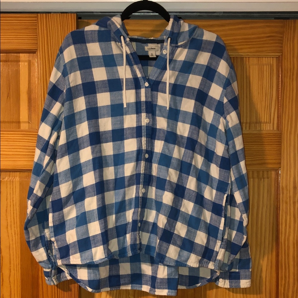LLBean Blue and White Checkered Button up